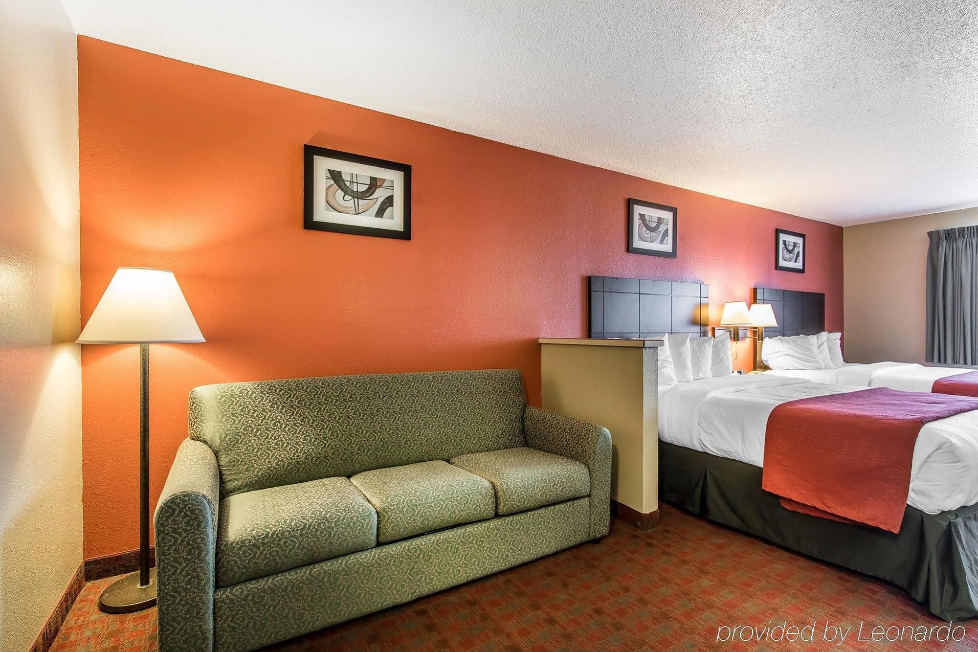 Quality Inn & Suites La Vergne Kültér fotó