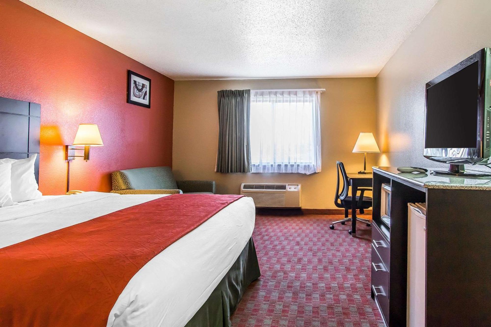 Quality Inn & Suites La Vergne Kültér fotó